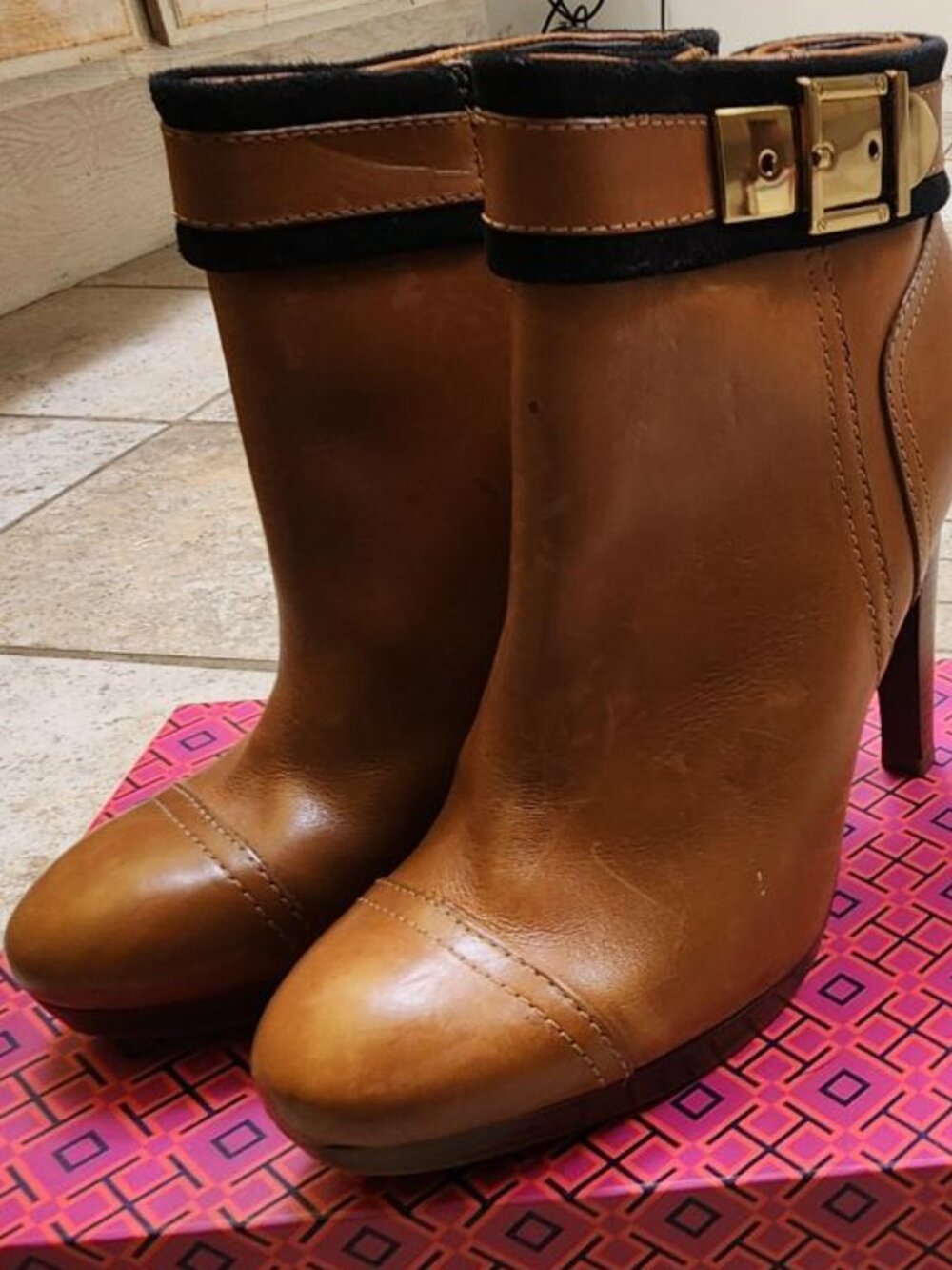 Tory Burch Brown Leather Ankle Boots Gold Buckle High Heel Size 9.5